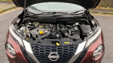 Nissan Juke 1.0 DiG-T 114 N-Connecta 5dr Petrol Hatchback